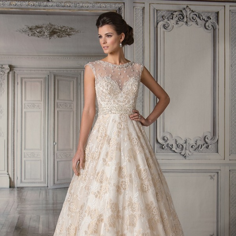 NEW JASMINE COLLECTION WEDDING DRESS WITH TAS